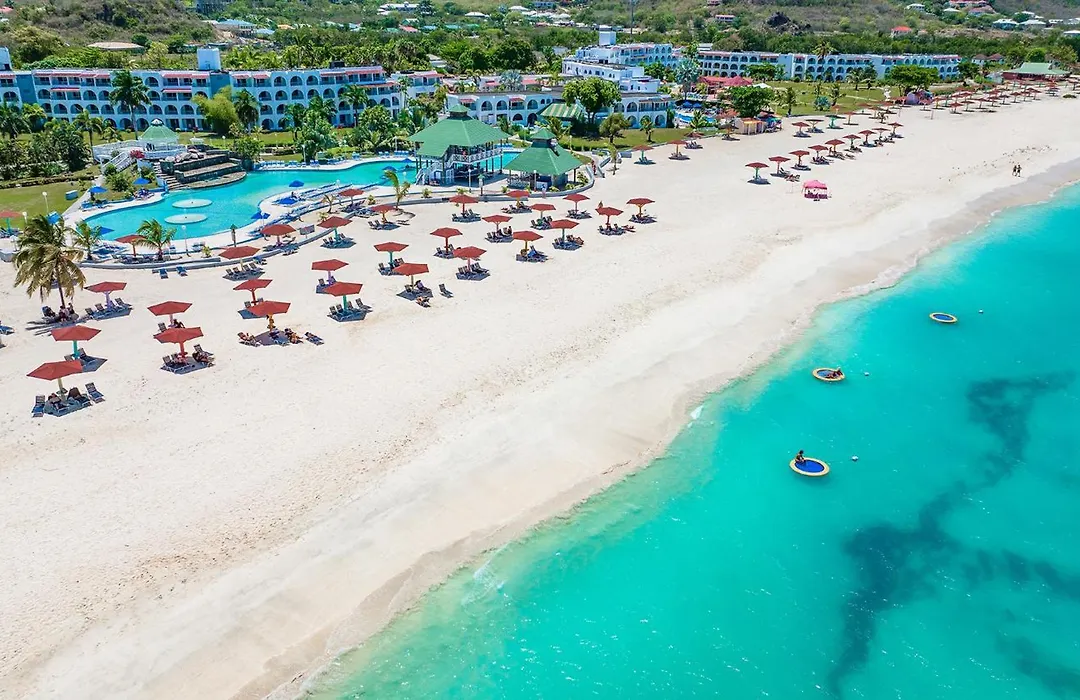 Jolly Beach Antigua-1